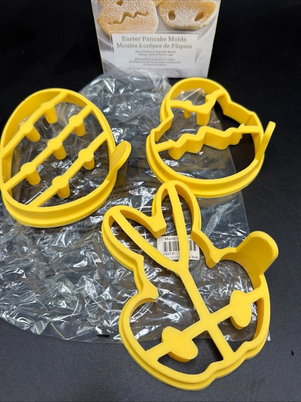 NIB Williams-Sonoma Easter Egg /Chicken/Rabbit Easter Pancake Molds Brunch Set